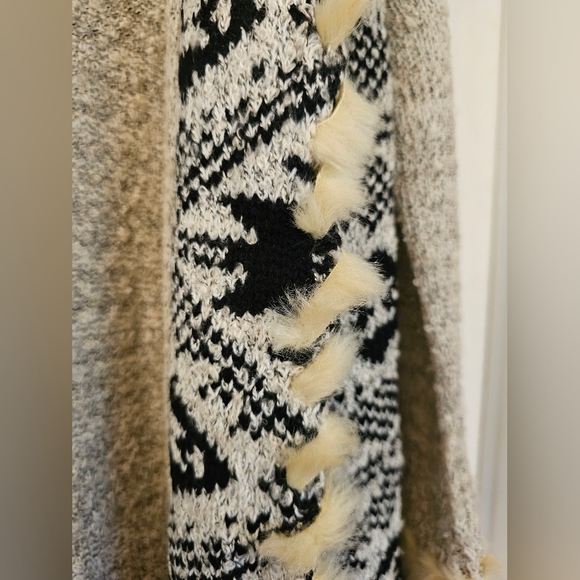 Cozy Sweater - Picture 3 of 6